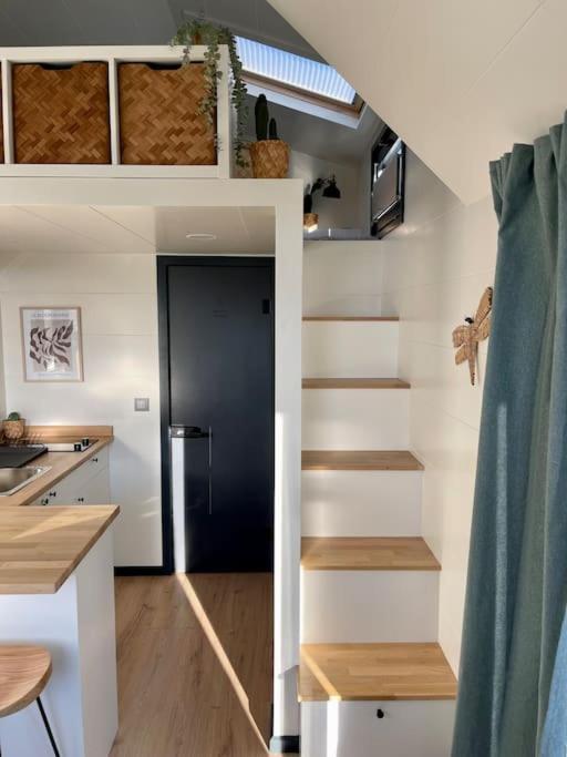 Tiny House With Sauna & Jacuzzi Near Amsterdam Vijfhuizen Εξωτερικό φωτογραφία