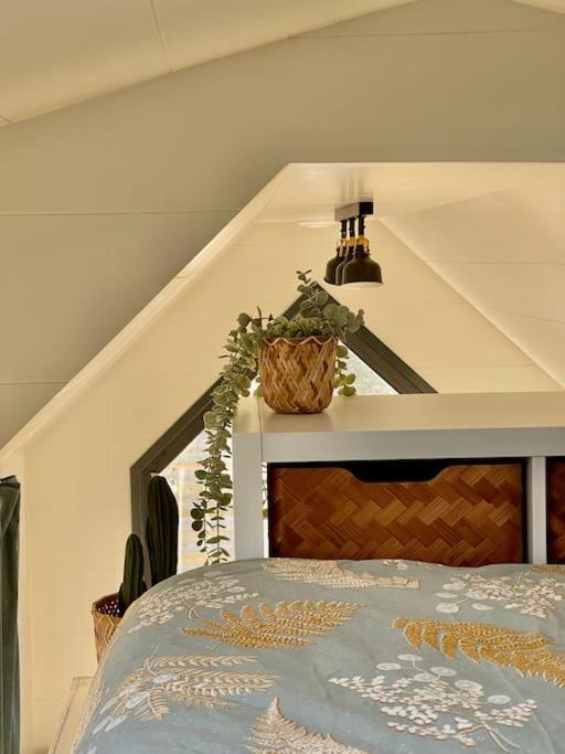 Tiny House With Sauna & Jacuzzi Near Amsterdam Vijfhuizen Εξωτερικό φωτογραφία