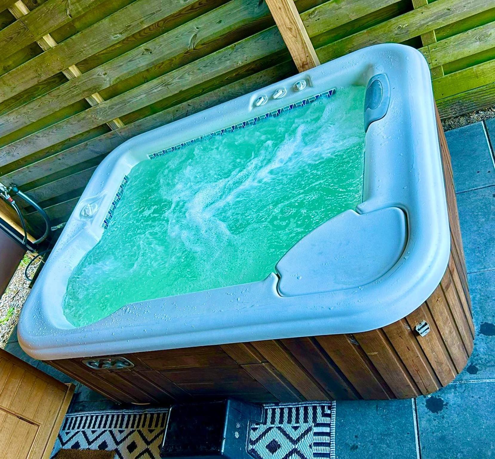 Tiny House With Sauna & Jacuzzi Near Amsterdam Vijfhuizen Εξωτερικό φωτογραφία